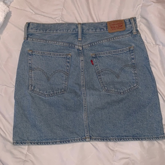 Vintage Levi’s Jean Skirt - Picture 2 of 4